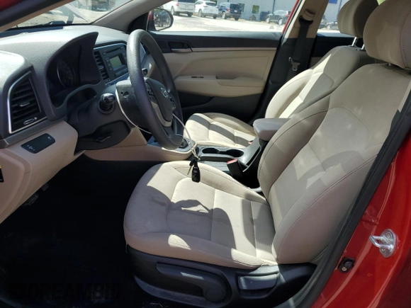 2017 Hyundai Elantra SE z VIN KMHD74LF2HU409248, wystawiony jako Copart lot #56102835 z przebiegiem 103 848 mil mil oraz Szkoda całkowita • Salvage title. Historia ofert i sprzedaży dostępna na DreamBid. Obrazek 7.