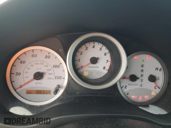 2005 Toyota RAV4 with VIN JTEHD20V256042877, listed as a Copart auction lot 50450485 with 196,554 mi miles and Clean Title. Bid and sale history available at carsss.com. Image 9.