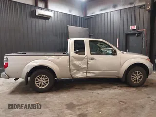 2019 Nissan Frontier SV z VIN 1N6AD0CW7KN752970, wystawiony jako IAAI lot #42220125 z przebiegiem 149 310 mil mil oraz . Historia ofert i sprzedaży dostępna na DreamBid. Obrazek 13.