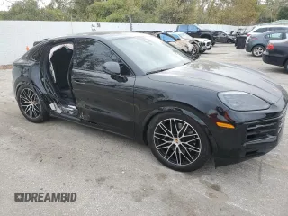 2024 Porsche Cayenne with VIN WP1BA2AY0RDA51881, listed as a Copart auction lot 76013834 with 10,143 mi miles and Salvage title. Bid and sale history available at DreamBid. Image 4.