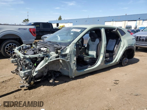 2024 Chevrolet Trax 1RS with VIN KL77LGE26RC128941, listed as a Copart auction lot 54209265 with 0 mi miles and Salvage Title. Bid and sale history available at carsss.com. Image 1.