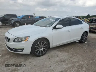 2017 Volvo S60 Inscription z VIN LYV402HK0HB149672, wystawiony jako Copart lot #54709535 z przebiegiem 134 383 mil mil oraz Szkoda całkowita • Salvage title. Historia ofert i sprzedaży dostępna na DreamBid. Obrazek 1.