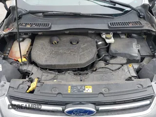 2013 Ford Escape Titanium with VIN 1FMCU0J95DUC71130, listed as a IAAI auction lot 42072032 with 144,054 mi miles and . Bid and sale history available at carsss.com. Image 10.