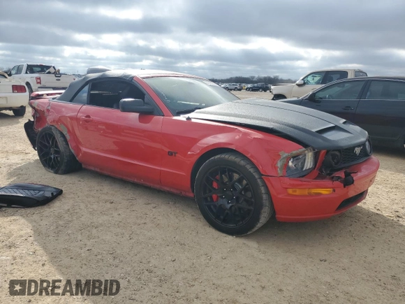 2005 Ford Mustang GT Deluxe with VIN 1ZVFT85HX55232398, listed as a Copart auction lot 47000505 with 86,445 mi miles and Salvage Title. Bid and sale history available at DreamBid. Image 4.