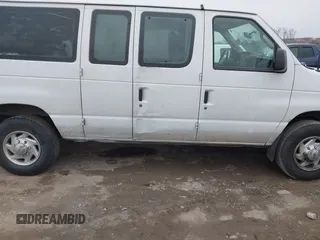 2014 Ford Econoline Cargo Commercial z VIN 1FTNE2EW9EDA50895, wystawiony jako IAAI lot #41498409 z przebiegiem 825 256 mil mil oraz . Historia ofert i sprzedaży dostępna na DreamBid. Obrazek 12.