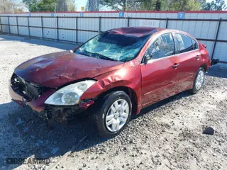 2010 Nissan Altima 2.5 S with VIN 1N4AL2AP1AN531947, listed as a IAAI auction lot 41823061 with 1 mi miles. Bid and sale history available at carsss.com. Image 2.