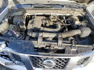 2014 Nissan Frontier S z VIN 1N6BD0CT2EN706896, wystawiony jako Copart lot #44182555 z przebiegiem 133 205 mil mil oraz Szkoda całkowita • Salvage title. Historia ofert i sprzedaży dostępna na DreamBid. Obrazek 11.