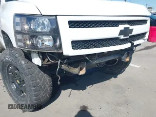 2011 Chevrolet Silverado 1500 LT with VIN 3GCPCSEA1BG296020, listed as a IAAI auction lot 41825565 with 225,006 mi miles and . Bid and sale history available at DreamBid. Image 6.