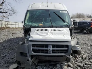 2017 Ram ProMaster Cargo with VIN 3C6TRVDG3HE525443, listed as a Copart auction lot 50401815 with 106,958 mi miles and Salvage Title. Bid and sale history available at carsss.com. Image 5.
