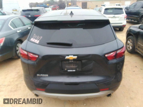 2021 Chevrolet Blazer LT z VIN 3GNKBCR42MS558089, wystawiony jako IAAI lot #41207866 z przebiegiem 85 236 mil mil oraz . Historia ofert i sprzedaży dostępna na DreamBid. Obrazek 16.