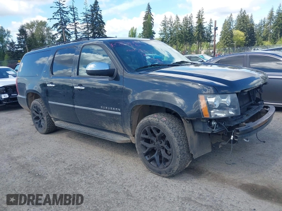 2011 Chevrolet Suburban LTZ with VIN 1GNSKKE3XBR171202, listed as a IAAI auction lot 42130901 with 177,035 mi miles. Bid and sale history available at carsss.com. Image 1.