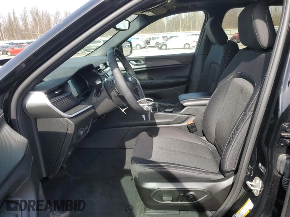 2024 Jeep Grand Cherokee Altitude X with VIN 1C4RJHAG1RC194161, listed as a Copart auction lot 49247525 with 7,509 mi miles and Salvage title. Bid and sale history available at DreamBid. Image 7.