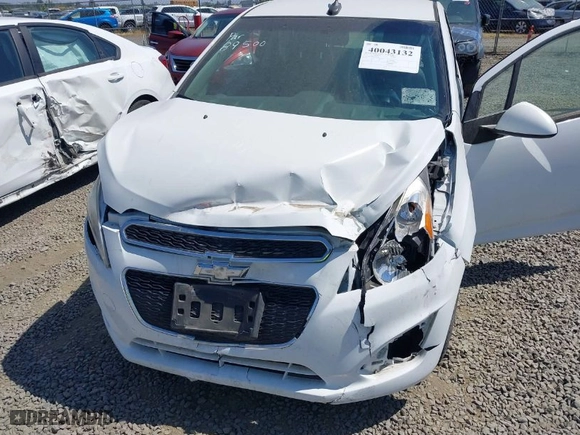 2014 Chevrolet Spark LT with VIN KL8CD6S97EC532876, listed as a IAAI auction lot 40043132 with 96,920 mi miles. Bid and sale history available at carsss.com. Image 6.