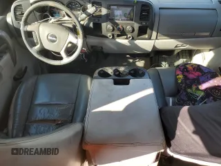 2013 GMC Sierra 1500 with VIN 3GTP1VE70DG331600, listed as a Copart auction lot 43740615 with 153,839 mi miles and Salvage Title. Bid and sale history available at DreamBid. Image 8.