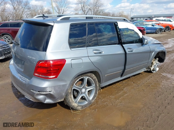 2014 Mercedes-Benz GLK-Class GLK 250 BlueTEC with VIN WDCGG0EB9EG294446, listed as a IAAI auction lot 41668946 with 189,657 mi miles. Bid and sale history available at carsss.com. Image 4.