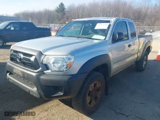2013 Toyota Tacoma with VIN 5TFUU4EN0DX072590, listed as a IAAI auction lot 41737550 with 65,878 mi miles. Bid and sale history available at carsss.com. Image 2.