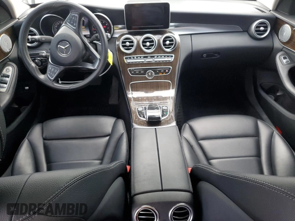 2015 Mercedes-Benz C 300 Luxury with VIN 55SWF4KB6FU013567, listed as a Copart auction lot 60647355 with 61,943 mi miles and Salvage title. Bid and sale history available at DreamBid. Image 8.