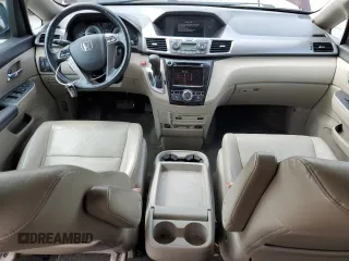 2015 Honda Odyssey EX-L z VIN 5FNRL5H60FB094220, wystawiony jako Copart lot #59840525 z przebiegiem 221 964 mil mil oraz Czysty tytuł • Clean title. Historia ofert i sprzedaży dostępna na DreamBid. Obrazek 8.