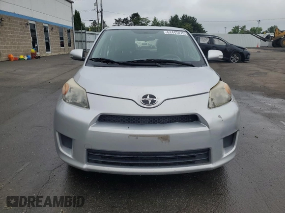 2013 Scion xD with VIN JTKKUPB45D1030786, listed as a Copart auction lot 61447075 with 111,068 mi miles and Salvage title. Bid and sale history available at DreamBid. Image 5.