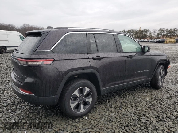 2022 Jeep Grand Cherokee with VIN 1C4RJYB61N8757034, listed as a Copart auction lot 42817095 with 23,396 mi miles and Salvage title. Bid and sale history available at DreamBid. Image 3.