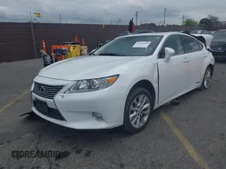 2014 Lexus ES 300h z VIN JTHBW1GG2E2050313, wystawiony jako IAAI lot #42145939 z przebiegiem 114 143 mil mil oraz . Historia ofert i sprzedaży dostępna na DreamBid. Obrazek 2.