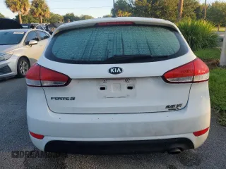 2017 Kia Forte LX with VIN KNAFK5A89H5702058, listed as a Copart auction lot 74037364 with Not Provided miles and Non Repairable. Bid and sale history available at DreamBid. Image 6.