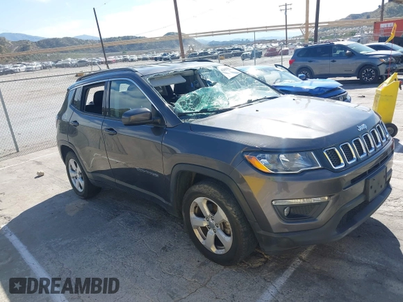 2020 Jeep Compass Altitude z VIN 3C4NJCBB8LT199034, wystawiony jako IAAI lot #42008510 z przebiegiem Nie podano mil oraz . Historia ofert i sprzedaży dostępna na DreamBid. Obrazek 1.