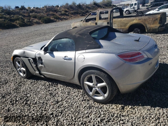2007 Saturn Sky z VIN 1G8MB35B47Y101765, wystawiony jako Copart lot #68054344 z przebiegiem 82 064 mil mil oraz Szkody całkowita. Historia ofert i sprzedaży dostępna na DreamBid. Obrazek 2.