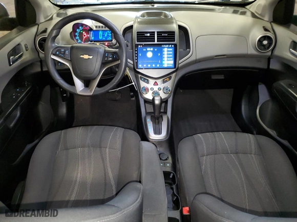 2015 Chevrolet Sonic LT with VIN 1G1JC5SB2F4115684, listed as a Copart auction lot 50025305 with 204,015 mi miles and Clean Title. Bid and sale history available at carsss.com. Image 8.
