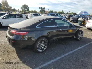 2019 Mercedes-Benz E-Class E 450 with VIN WDD1J6HB5KF074692, listed as a Copart auction lot 82449234 with 0 mi miles and Salvage Title. Bid and sale history available at carsss.com. Image 3.