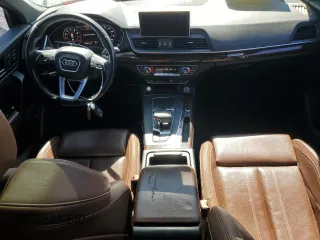 2018 Audi Q5 Premium Plus z VIN WA1BNAFY8J2210052, wystawiony jako Copart lot #56661175 z przebiegiem 136 520 mil mil oraz Szkoda całkowita • Salvage title. Historia ofert i sprzedaży dostępna na DreamBid. Obrazek 8.