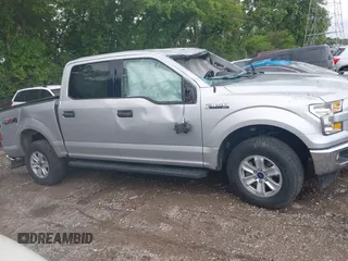 2017 Ford F-150 XL z VIN 1FTEW1EF2HFB68108, wystawiony jako IAAI lot #42352905 z przebiegiem 119 277 mil mil oraz . Historia ofert i sprzedaży dostępna na DreamBid. Obrazek 12.