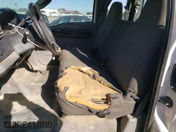 2005 Ford Super Duty F-250 XL with VIN 1FTSX20PX5EB73080, listed as a Copart auction lot 84086604 with 192,346 mi miles and Salvage Title. Bid and sale history available at carsss.com. Image 7.