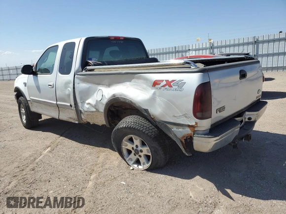 2002 Ford F-150 XL с VIN 1FTRX18L02NA22576, выставлен на аукционе Copart как лот 52985795 с пробегом Не указан миль и Списание • Salvage title. История ставок и продаж доступна на DreamBid. Изображение 2.