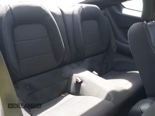 2017 Ford Mustang V6 с VIN 1FA6P8AM0H5263048, выставлен на аукционе IAAI как лот 41903231 с пробегом 77 478 миль миль и . История ставок и продаж доступна на DreamBid. Изображение 8.