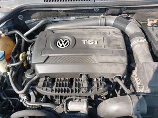 2015 Volkswagen Jetta SE with VIN 3VWD07AJ9FM411420, listed as a IAAI auction lot 40246311 with 141,456 mi miles and . Bid and sale history available at DreamBid. Image 10.