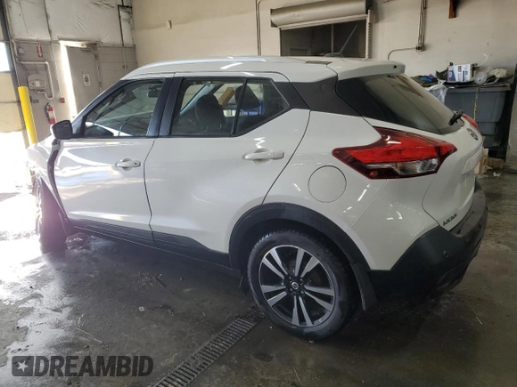 2020 Nissan Kicks SV with VIN 3N1CP5CV9LL567752, listed as a Copart auction lot 42450055 with 78,040 mi miles and Salvage Title. Bid and sale history available at DreamBid. Image 2.