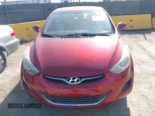 2013 Hyundai Elantra GLS z VIN 5NPDH4AE3DH363610, wystawiony jako IAAI lot #42100303 z przebiegiem 156 511 mil mil oraz . Historia ofert i sprzedaży dostępna na DreamBid. Obrazek 6.