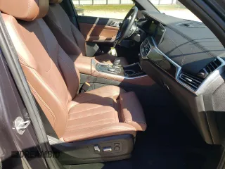 2019 BMW X5 xDrive40i with VIN 5UXCR6C52KLL10163, listed as a Copart auction lot 62190802 with 48,191 mi miles. Bid and sale history available at carsss.com. Image 5.