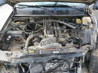 1996 Jeep Grand Cherokee Laredo with VIN 1J4GZ58S3TC297818, listed as a Copart auction lot 67712584 with 284,653 mi miles and Salvage Title. Bid and sale history available at carsss.com. Image 13.