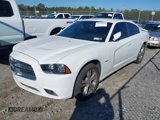2013 Dodge Charger RT with VIN 2C3CDXDT1DH503587, listed as a IAAI auction lot 41354849 with 122,824 mi miles. Bid and sale history available at carsss.com. Image 17.