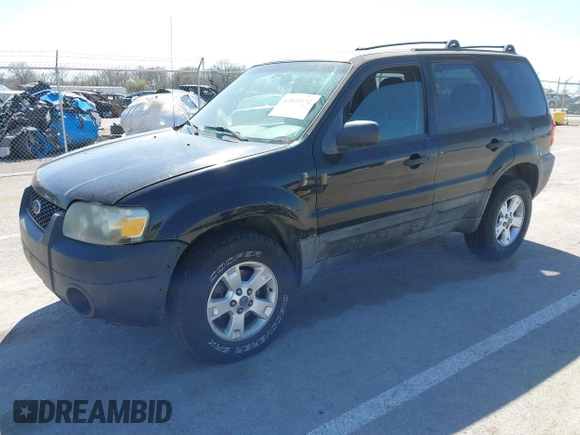2005 Ford Escape XLT с VIN 1FMYU93135KB23105, выставлен на аукционе IAAI как лот 41849131 с пробегом 164 645 миль миль и . История ставок и продаж доступна на DreamBid. Изображение 2.