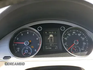 2014 Volkswagen CC R-Line с VIN WVWBP7AN8EE502398, выставлен на аукционе Copart как лот 52826405 с пробегом 121 799 миль миль и Списание • Salvage title. История ставок и продаж доступна на DreamBid. Изображение 9.