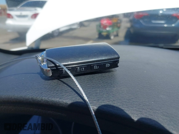 2021 Mazda 3 Select z VIN JM1BPAKLXM1321304, wystawiony jako IAAI lot #42289747 z przebiegiem Nie podano mil oraz . Historia ofert i sprzedaży dostępna na DreamBid. Obrazek 11.
