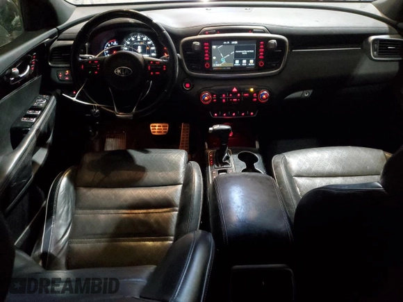 2018 Kia Sorento SX with VIN 5XYPKDA54JG421158, listed as a Copart auction lot 89214145 with 148,366 mi miles and Salvage Title. Bid and sale history available at carsss.com. Image 8.