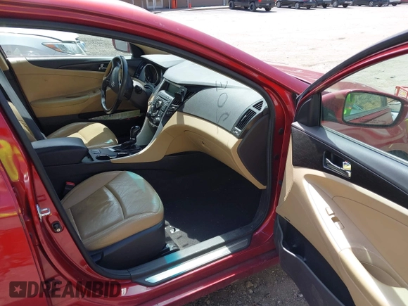 2011 Hyundai Sonata Limited with VIN 5NPEC4ACXBH280951, listed as a IAAI auction lot 42097657 with 164,993 mi miles and . Bid and sale history available at DreamBid. Image 5.