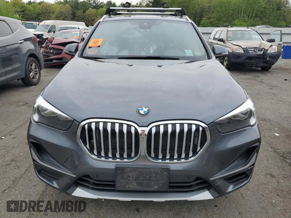 2020 BMW X1 xDrive28i с VIN WBXJG9C06L5R70557, выставлен на аукционе Copart как лот 55525365 с пробегом 32 207 миль миль и Списание • Salvage title. История ставок и продаж доступна на DreamBid. Изображение 5.