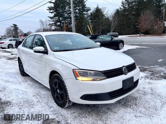 2012 Volkswagen Jetta Sedan SE w/Convenience & Sunroof PZEV with VIN 3VWBP7AJ6CM454742, listed as a Copart auction lot 50377315 with 161,080 mi miles and Clean Title. Bid and sale history available at carsss.com. Image 1.