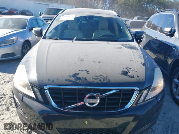 2012 Volvo XC60 3.2L with VIN YV4952DL8C2291037, listed as a IAAI auction lot 41683215 with 170,000 mi miles and . Bid and sale history available at DreamBid. Image 12.