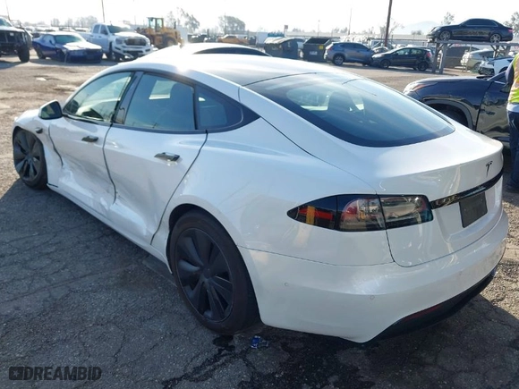2022 Tesla Model S with VIN 5YJSA1E56NF493062, listed as a IAAI auction lot 41616427 with 41,874 mi miles. Bid and sale history available at carsss.com. Image 3.